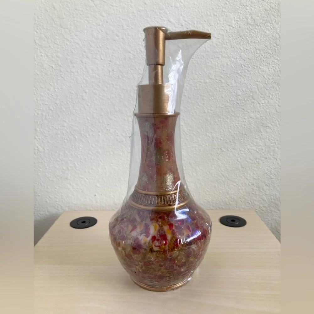 Warm-Toned Bathroom Accessory Set Soap Dispenser Toothbrush Holder Dish